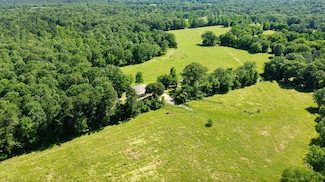 277 County Road 4192, Timpson, TX 75975