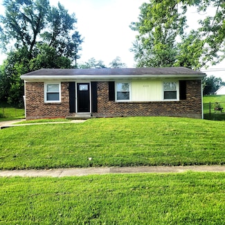 3777 Feather Ln, Elsmere, KY 41018