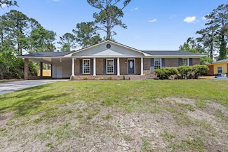 2415 Sterling Dr, Valdosta, GA 31602