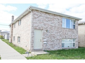 7501 W 63rd Place, Summit, IL 60501