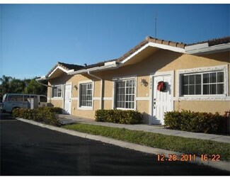 3952 SW 48th Ave, Hollywood, FL 33023
