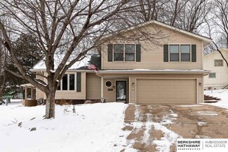 4812 S 101st Cir, Omaha, NE 68127