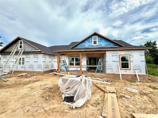 13 Eastgate Cir, Dardanelle, AR 72834