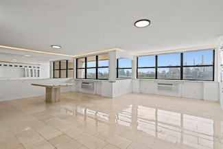 7004 Blvd E Unit 26D, Guttenberg, NJ 07093