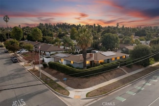 1235 W Cypress Ave, Redlands, CA 92373