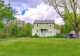 7435 Passer Rd, Coopersburg, PA 18036