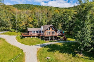 1044 Berwall Rd, Arlington, VT 05250