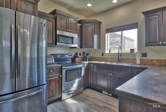 18376 Spicebush Ave, Nampa, ID 83687