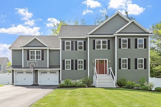 32 Gilman Rd, Billerica, MA 01862
