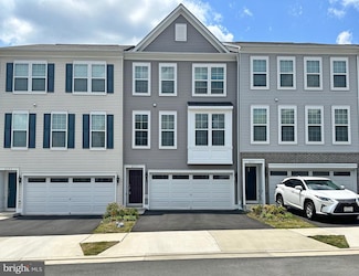 8195 Maude Ln, Manassas, VA 20110