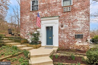 3235 Valley Dr, Alexandria, VA 22302