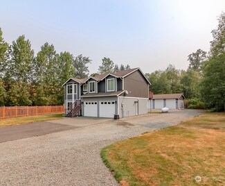 18715 95th St E, Bonney Lake, WA 98391
