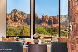 2945 Red Hawk Ln, Sedona, AZ 86336