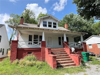 705 E Commerce Ave, High Point, NC 27260