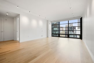 580 Washington St Unit 1409, Boston, MA 02111