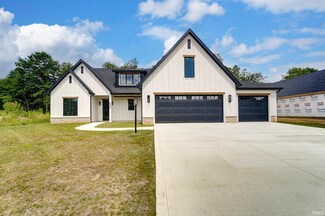 537 Contour Cove, Huntertown, IN 46748
