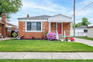 20700 Meier Rd, Saint Clair Shores, MI 48081
