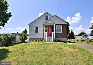 238 Brook St, Willow Grove, PA 19090