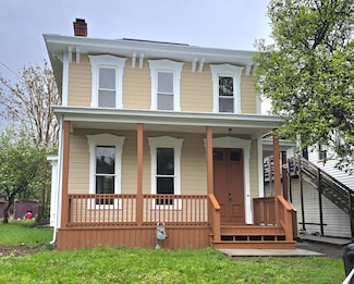 242 W Locust St, Newark, OH 43055