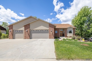 342 Enchantment Rd, Rapid City, SD 57701
