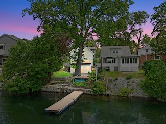 49 Bay View Dr, Shrewsbury, MA 01545