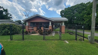 9907 Maggie St, Gibsonton, FL 33534