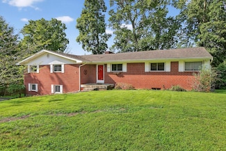 678 Dogwood Ln, Marion, VA 24354