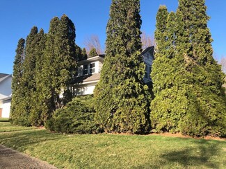 102 S Edgerton St, Exira, IA 50076