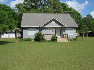 66 Josephine Overlook Dr, Georgetown, GA 39854