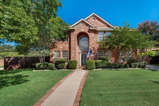 552 Parkview Dr, Grand Prairie, TX 75052