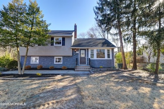42 Cherry Tree Farm Rd, Middletown, NJ 07748