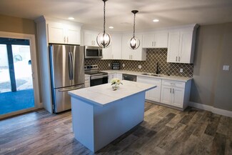 217 E Riviera Dr, Tempe, AZ 85282