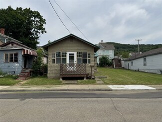 36 Cole Ave, Bradford, PA 16701