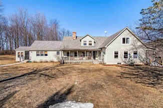 1091 Lake Rd, Milton, VT 05468