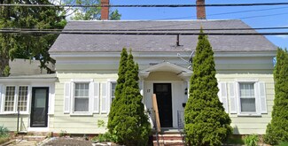 17 Green St, Somersworth, NH 03878