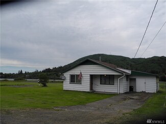 2249 Michigan Ave, Raymond, WA 98577