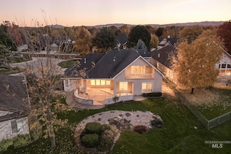 1007 W Oakhampton Dr, Eagle, ID 83616