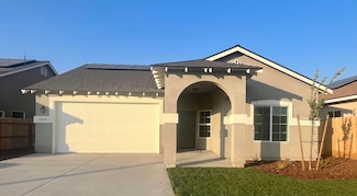 564 W Richard Ave, Porterville, CA 93257