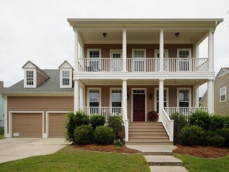 3121 Treadwell St, Mount Pleasant, SC 29466