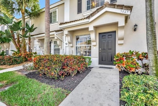 5047 Palmbrooke Cir, West Palm Beach, FL 33417