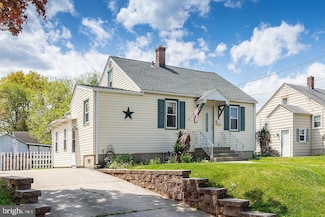 136 Spruce Ave, Westville, NJ 08093