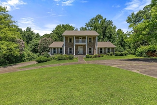91 6 Pence Rd, Killen, AL 35645