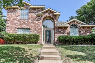 620 Kristi Ln, Cedar Hill, TX 75104