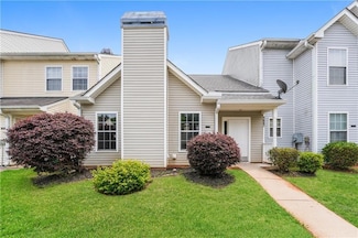 5867 Trent Walk Dr, Lithonia, GA 30038
