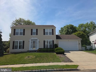 33 Hackemore St, Burlington, NJ 08016