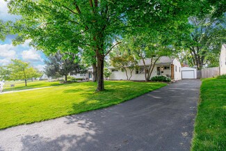 2714 Nottingham Rd, Columbus, OH 43221