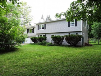 59 Orchard Ln, Richmond, VT 05477