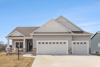 1725 Stoneham, Mishawaka, IN 46544