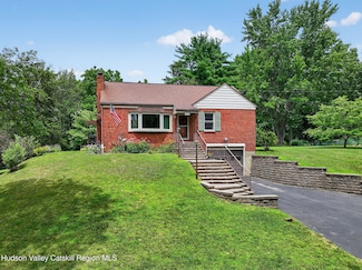 178 Lindorf St, Ulster Park, NY 12487