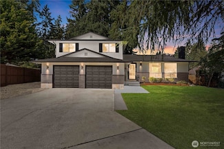 16015 13th Avenue Ct E, Tacoma, WA 98445